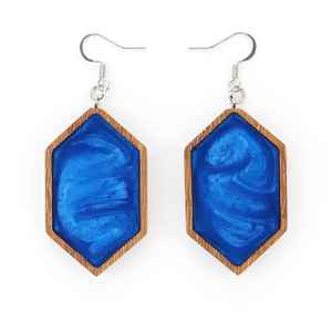 Pendientes de Resina y Madera, Joyería Artesanal de Moda, Diseño Ligero, Inspirado en la Naturaleza, Perfecto para Mujeres, Adolescentes y Niñas - Product Image 4