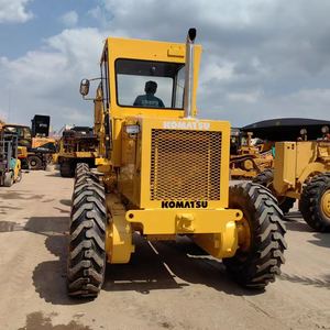 Tracteur à moteur Komatsu GD511A de fabrication japonaise Belle peinture Construction de routes Niveleuse Core Engine Component Fine Machine - Product Image 4