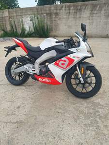 La Versión Original del Coche <span class=keywords><strong>Abria</strong></span>, Gaga, Tiene una Nueva Pantalla Súper Grande - Product Image 6