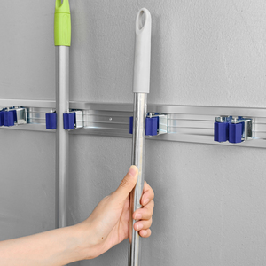 Soporte <span class=keywords><strong>de</strong></span> aluminio Vcan para escobas <span class=keywords><strong>de</strong></span> <span class=keywords><strong>pared</strong></span>, <span class=keywords><strong>organizador</strong></span> <span class=keywords><strong>de</strong></span> ganchos <span class=keywords><strong>de</strong></span> garaje <span class=keywords><strong>de</strong></span> montaje en <span class=keywords><strong>pared</strong></span> para soporte <span class=keywords><strong>de</strong></span> escoba <span class=keywords><strong>de</strong></span> jardín, <span class=keywords><strong>organizador</strong></span> <span class=keywords><strong>de</strong></span> <span class=keywords><strong>herramientas</strong></span> <span class=keywords><strong>de</strong></span> <span class=keywords><strong>pared</strong></span>, soporte para fregona - Product Image 4