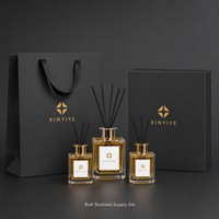 Vente en gros de flacons diffuseurs carrés transparents de différentes tailles, emballage d'aromathérapie pour la maison et l'hôtel, logo personnalisé