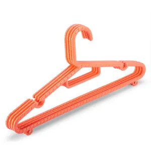 Custom luce flessibile Pp antiscivolo arancione grucce di plastica spessa per i vestiti