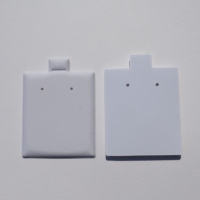 Cartes de présentation de bijoux en plastique écologiques et élégantes, personnalisables avec logo imprimé et estampé, pour bagues et colliers, emballage cadeau, vente en gros