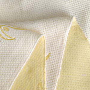 Nhà Sản Xuất Bán Trực Tiếp Nệm Dệt Kim Thoáng Khí Chống Mòn Họa Tiết Vàng Jacquard 100% Sợi Nhân Tạo - Product Image 6