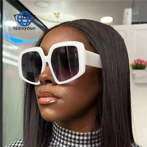 Teenyoun – <span class=keywords><strong>lunettes</strong></span> <span class=keywords><strong>de</strong></span> <span class=keywords><strong>soleil</strong></span> <span class=keywords><strong>de</strong></span> styliste irrégulières <span class=keywords><strong>de</strong></span> luxe surdimensionnées rétro en forme <span class=keywords><strong>de</strong></span> <span class=keywords><strong>femme</strong></span> 2023 nouvelle monture Large dégradé pour homme - Product Image 2