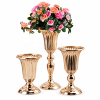 Vase à fleurs haut de gamme en fer, style moderne et simple, pour centres de table de mariage, décorations de table, finition électro-plaquée or/argent