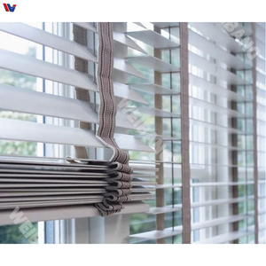 แผงรั้วอลูมิเนียมทนลมแรงสูงสำหรับระเบียงวิลล่าริมชายฝั่ง ลานบ้าน และห้างสรรพสินค้าในเยเมน - Product Image 4