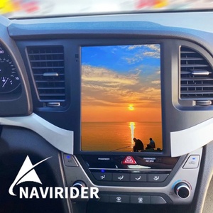 Écran Tesla Navigation CARPLAY Stéréo Android 13 GPS Autoradio Lecteur multimédia Autoradio 2 Din pour Hyundai Elantra 2017 - Product Image 2