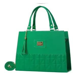 Sac fourre-tout Fana Ikia pour femme en cuir microfibre vert à motif alligator, fermeture ouverte, idéal pour les occasions décontractées et les mariages - Product Image 5