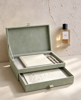 Boîte cadeau rigide de luxe bordeaux avec feuille d'or, doublure florale en velours noir, boîtes pliantes pour emballage de bijoux