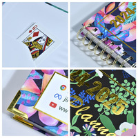 Agenda personnalisé à couverture rigide avec fermeture à cadenas, couverture en PVC/tissu/PP, reliure spirale, logo personnalisé imprimé, pour étudiants et bureau, cadeau avec ensemble de stylos