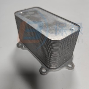 Refroidisseur d'huile 68148362AA refroidi par eau pour Honda 3.0 Diesel 2011 2013 - Product Image 2