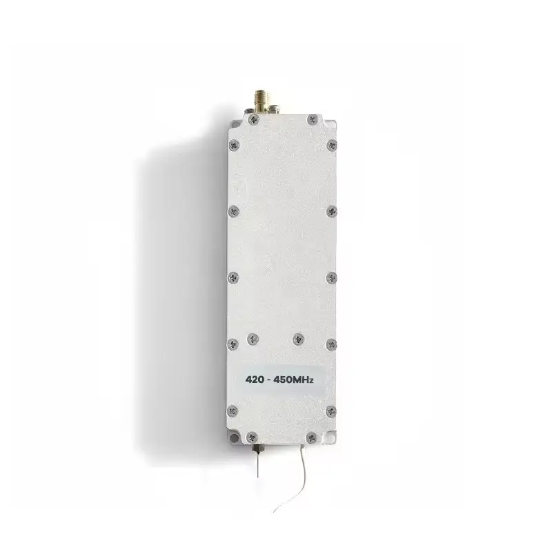 0.9GHz 20w Anti Drone Blocker สําหรับ UAV 20w 43dbm สัญญาณอุปกรณ์รบกวนโมดูลระยะทางยาวการปิดกั้นผล