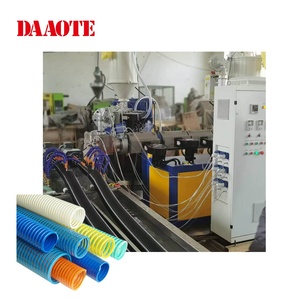 Machine d'extrusion de tuyaux d'irrigation en PVC flexible renforcé en spirale droite de 1 à 8 pouces - Product Image 1