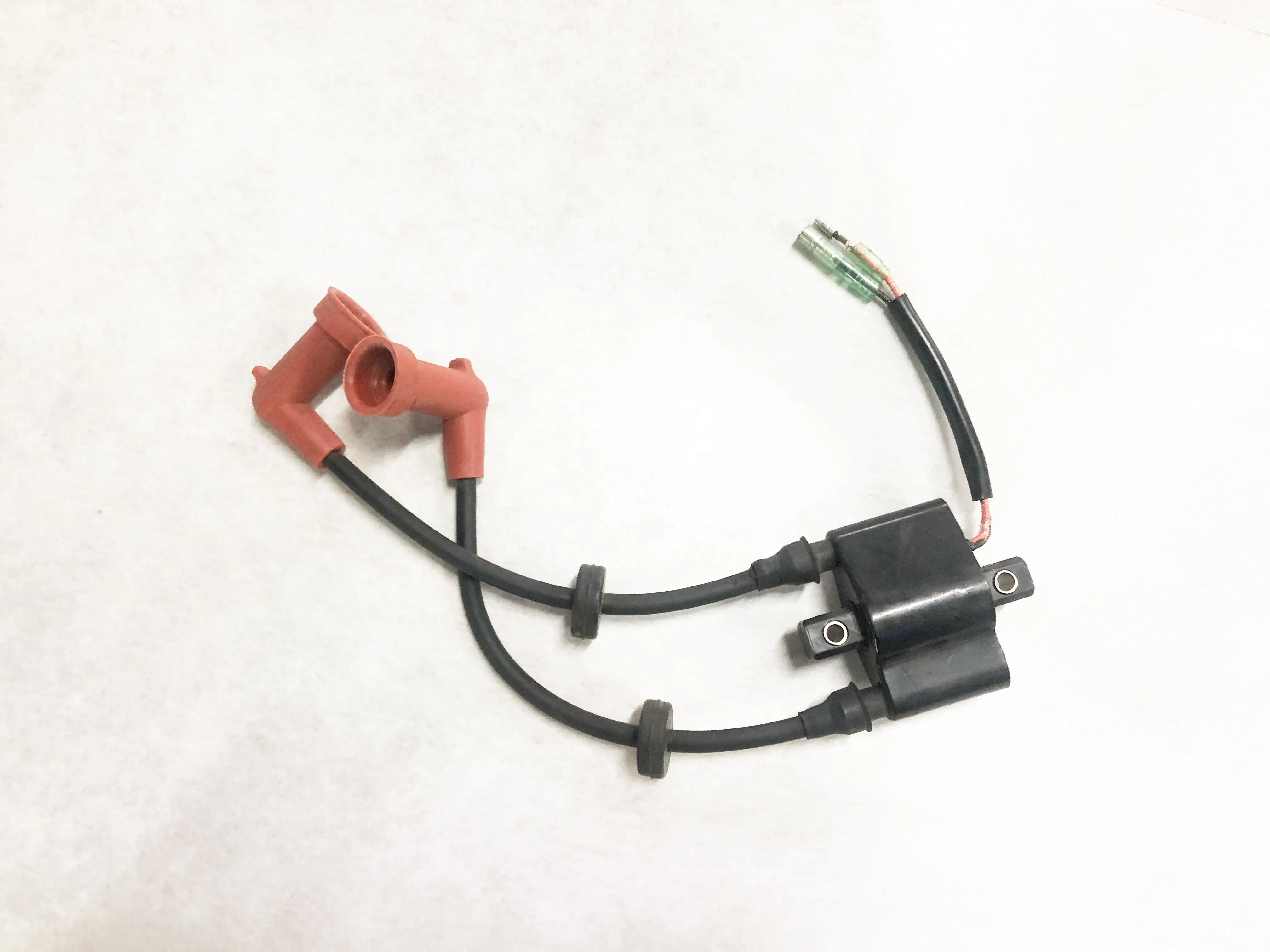 Coil Ignition Coil untuk Mesin Yamaha F9.9, 13.5, 15, 20, 25HP 40HP (2 atau 4 Tak)