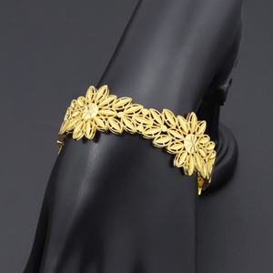 Jxx Juego de Joyería Italiana de Latón Chapado en Oro de 24K de Alta Calidad, Nueva Oferta de Joyería de Moda para Bodas, Fiestas y Regalos - Product Image 4