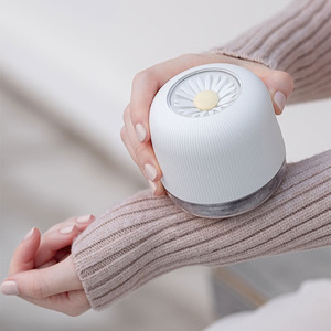 Hot Selling 2026 Rechargeable USB Electric Lint Remover Fabric <b>Shaver</b> Clothes Household Hotel Travel Car RV Garage Plastic - Product Image 3