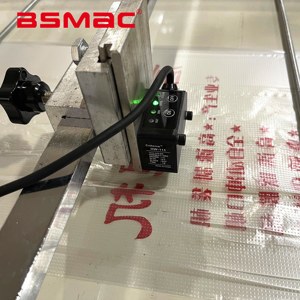 Máquina Selladora <span class=keywords><strong>de</strong></span> Bolsas <span class=keywords><strong>de</strong></span> Plástico PE con Asa, Precio <span class=keywords><strong>de</strong></span> Máquina Automática para Fabricar y Sellar Bolsas con Corte - Product Image 6