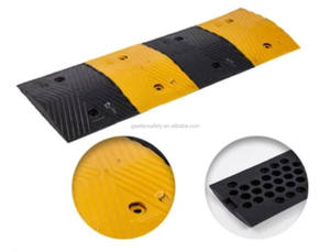 गीलियन काले और सफेद रबर गति हम्प मलेसिया - Product Image 4