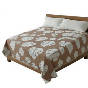 Cubrecama Lavable Ecológico de Jacquard de Algodón de 7 Capas - Product Image 1