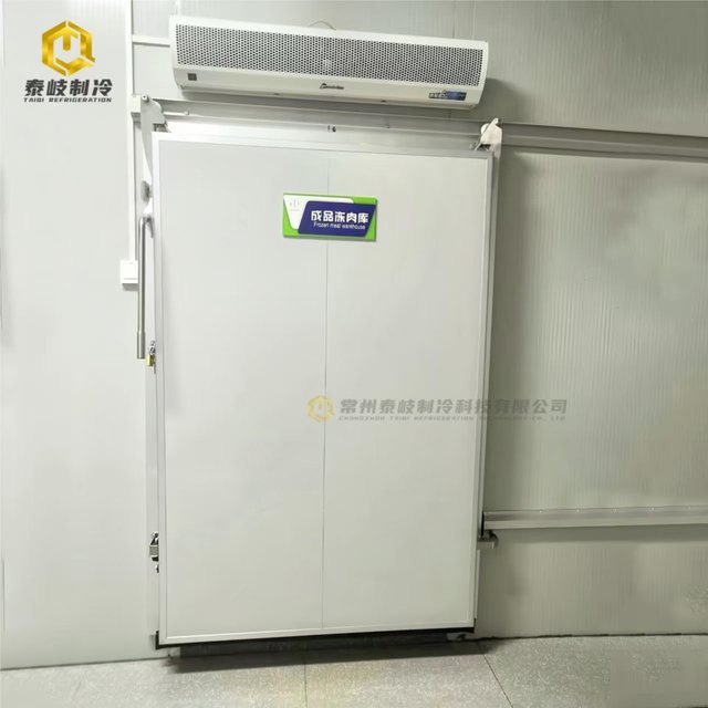Large Gate Color Steel Sliding Cold Storage Door with Thermal Insulation Manual Refrigeration -40~+20 Temperature Range