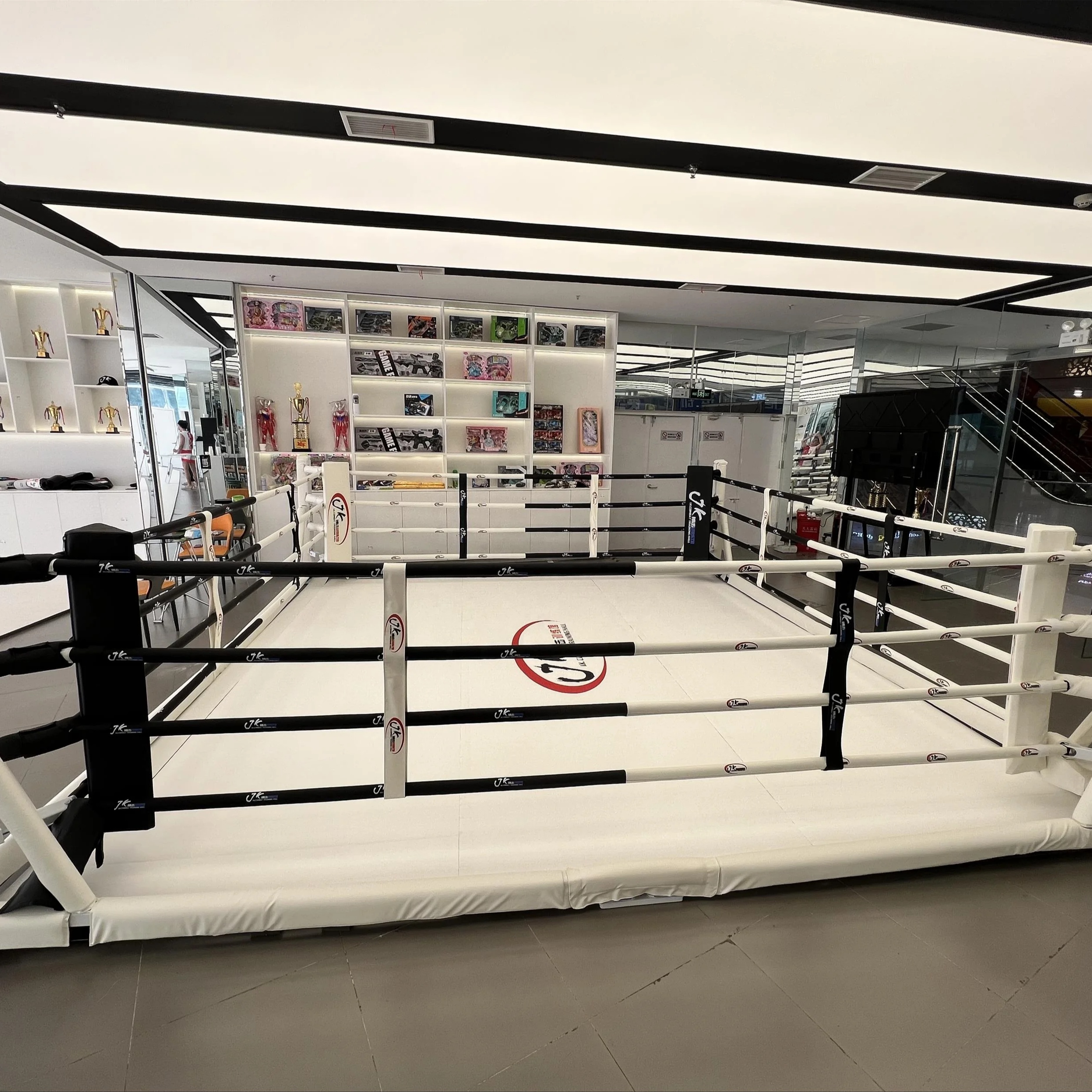 Sacco A Terra Per Boxe Combat Arena Training Pro – Regolabile In 4 Altezze, Base Riempi Bile, Made In Italy