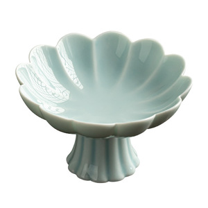 Chinese Ceramic Flower Shape Fruit Plate Mini <b>Snack</b> <b>Tray</b> Wedding Platter Luxury Retro Style Dishes - Product Image 5