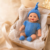 Nouvelle arrivée : poupée reborn en silicone de 8 pouces avec pull en tricot bleu, robe offerte, jouet compagnon pour enfants
