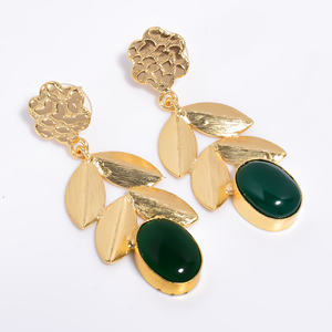 Boucles d'oreilles en laiton plaqué or 18 carats pour pierres précieuses, grossiste de bijoux en laiton personnalisés faits à la main fournisseur de bijoux en pierres précieuses en laiton antique - Product Image 1