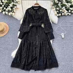 Vestido Maxi Casual de Invierno 2024 para Mujer, Estilo Vintage, Manga Farol, Bordado, Encaje Tejido, Ecológico, Negro y Blanco, Corte en A - Product Image 3