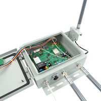 LORA Étiquettes d'oreille de position de bétail intelligentes Mesure électronique de la température et prévention des épidémies Étiquettes d'oreille Gps pour traqueur d'animaux