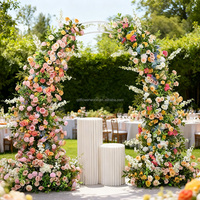 Arche de décoration de mariage, toile de fond florale, art floral, style campagnard, arche de fleurs, événement, fleurs artificielles