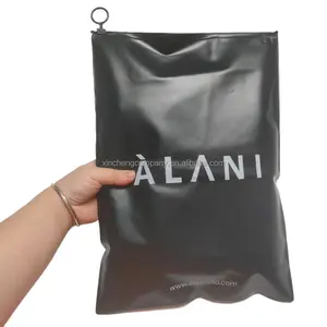 Пользовательские черный полупрозрачный мешок на молнии одежда большой емкости черный мешок на молнии с УФ-логотипом