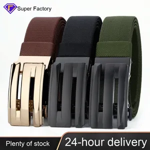 Nouvelle <span class=keywords><strong>ceinture</strong></span> en tissu simple à la mode pour hommes, durable, respirante, résistante aux rayures, avec boucle en S élastique, style d'affaires polyvalent - Product Image 2