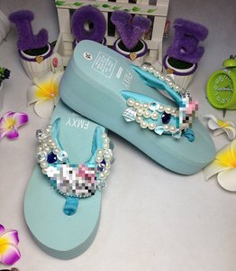 Infradito da donna con perle e gemme, con tacco a zeppa, ideali per la spiaggia, tempestati di brillantini - Product Image 3