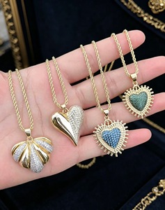 Vintage Gold Plated Fashion Jewelry Design Charm <b>Chain</b> Jewelry for Valentine's Day Gift Zircon Heart Pendant Necklace - Product Image 4