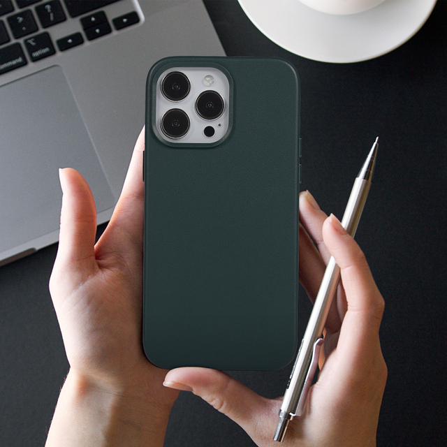 Wholesale Price Phone Cover for Iphone 15 Case Luxury Vegan Leather Case for Iphone 16 Pro Max Phone Case with Magnet Charging