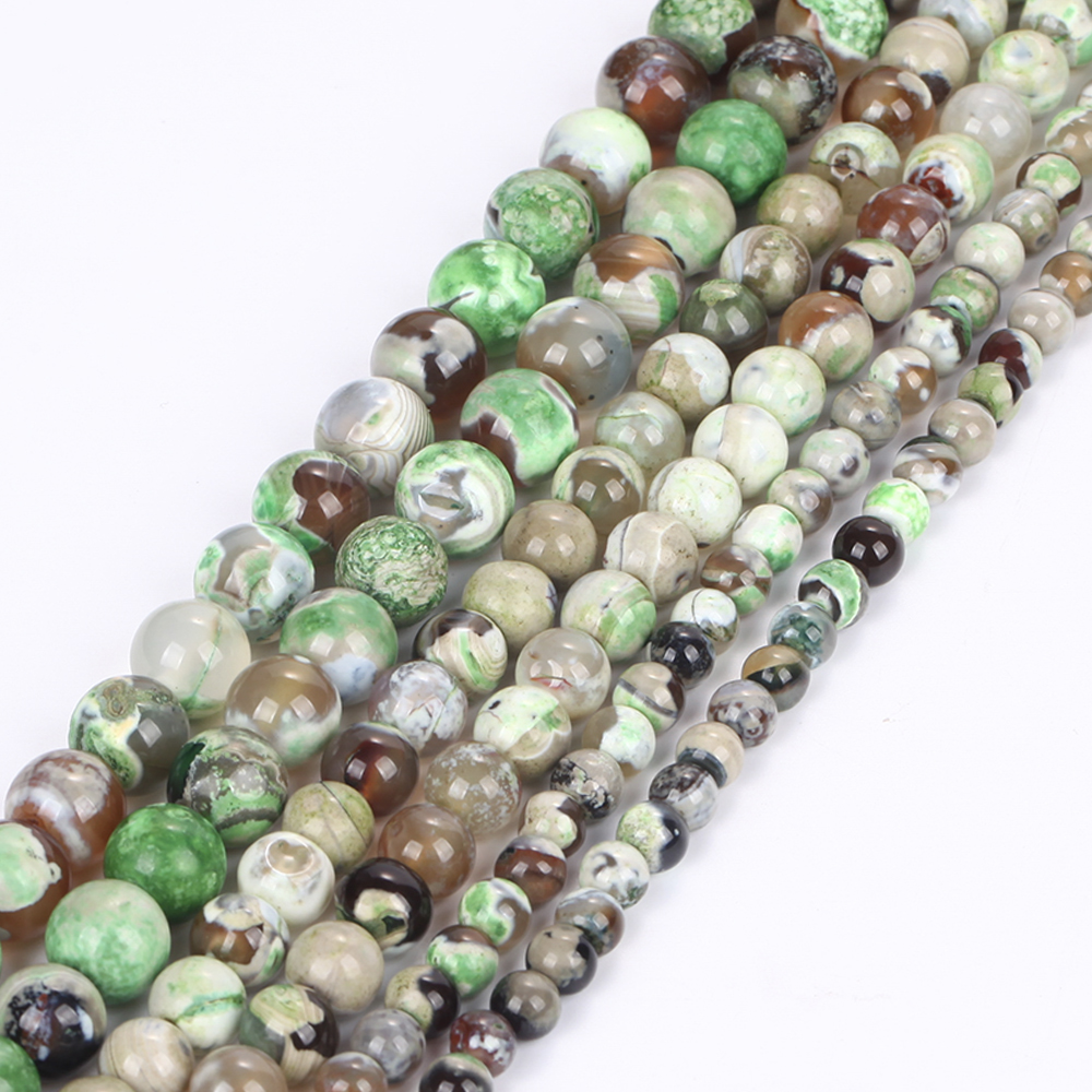 สีเขียว