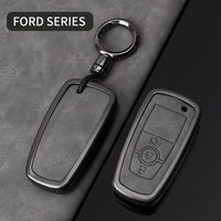 Vente en gros d'accessoires pour clés de luxe Couverture de clés de voiture personnalisée en alliage de zinc en cuir et métal dernier modèle Fit porte-clés
