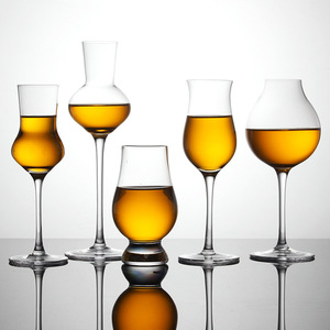 Verre à shot de vin en cristal soufflé à <span class=keywords><strong>la</strong></span> main, de luxe, professionnel, pour dégustation et détection de parfums, en forme de <span class=keywords><strong>poire</strong></span> tulipe, gravé avec logo, vente en gros - Product Image 2