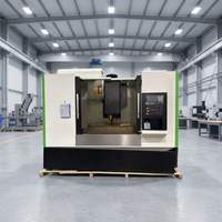 Centre d'usinage vertical Fanuc automatique et efficace, haute précision, robuste, avec corps de machine en fonte stable, pour le fraisage médical