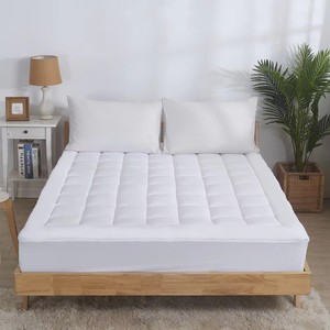 Protège-Matelas <span class=keywords><strong>Anti</strong></span>-Punaises <span class=keywords><strong>de</strong></span> <span class=keywords><strong>Lit</strong></span> Imperméable Matelassé 200TC 100% Polyester/Bambou/Coton Toutes Saisons – Vente Flash - Product Image 1