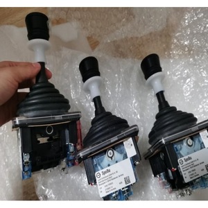 VCS VCS0S.11 KK <b>VR</b> T9P1.9P1 2 Digital Output IP65 Germany Made Input Output <b>Switch</b> - Product Image 1