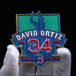 Tambalan pakaian warna logam pabrik grosir Logo tim sepak bola kustom lencana TPU timbul 3D untuk pakaian olahraga - Product Image 6