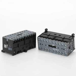 <span class=keywords><strong>Contacteur</strong></span> <span class=keywords><strong>inverseur</strong></span> miniature d'origine <span class=keywords><strong>ABB</strong></span> Distributor VB7-30-10 24V 220-240V 380-415V VB7-30 VB7 <span class=keywords><strong>Contacteur</strong></span> <span class=keywords><strong>ABB</strong></span> - Product Image 1