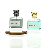 Flacon de parfum unique de 100 ml, fond épais, forme irrégulière, couvercle en zamac, finition transparente, flacon en verre rechargeable avec emballage cadeau