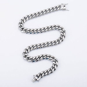 yunnique Men's Cuban <b>Chain</b> Necklace <b>Titanium</b> Steel Heavy Duty Chunky Link Street Fashion Hip Hop Punk Style 24 Inch - Product Image 4