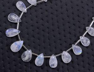 21 perles de pierre de lune arc-en-ciel blanc en forme de poire lisse feu bleu naturel pour la fabrication de bijoux bracelet et collier à bricoler soi-même - Product Image 4