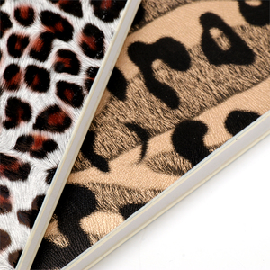 Quaderno alla Moda con Stampa Leopardata Molto Popolare in Giappone per Studenti e Diari Creativi - Product Image 4