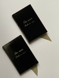 Livre de mariage en velours de soie de qualité supérieure, relié en couverture rigide, pour ses vœux et les siens - Product Image 3